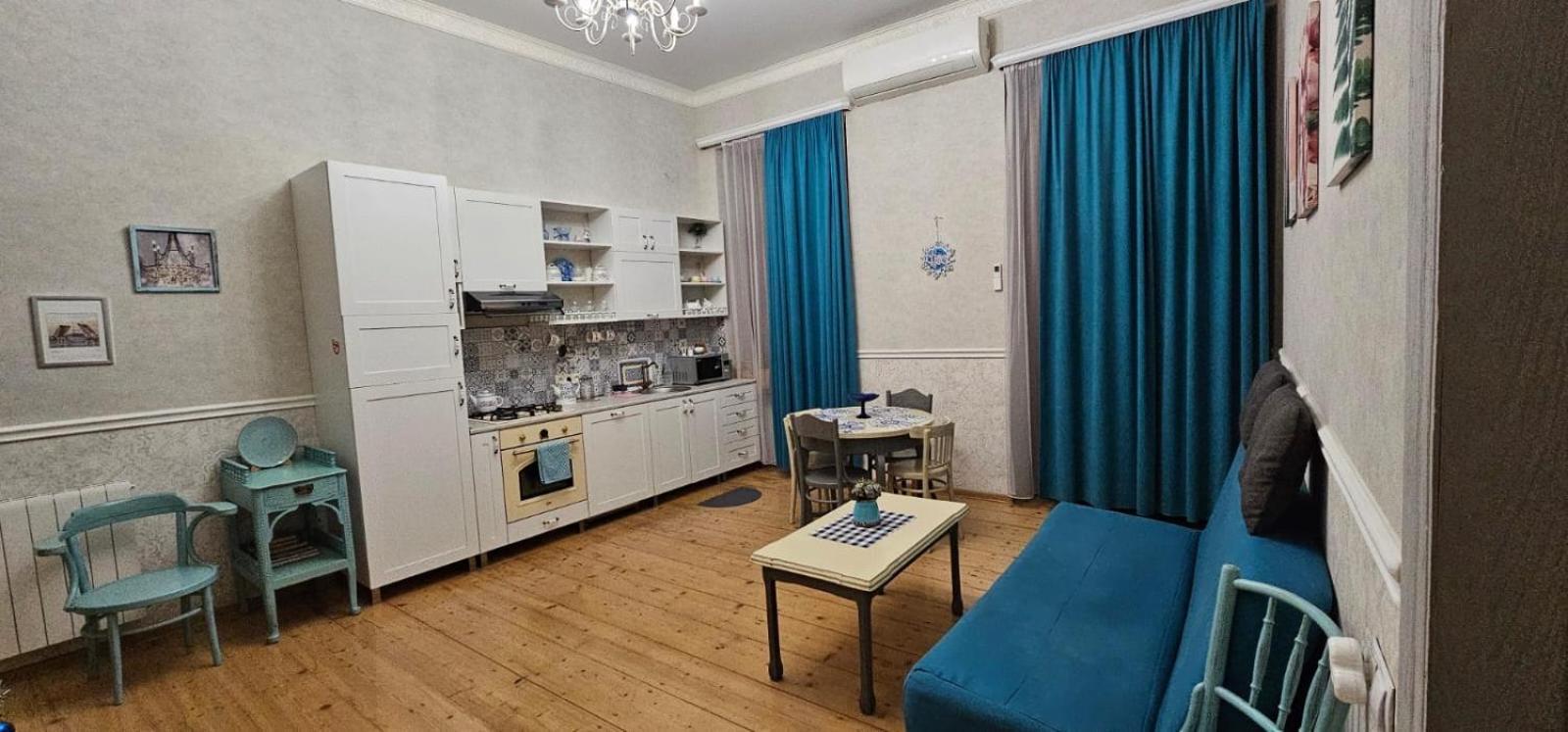 Apartament On Aghmashenebeli 26 Tbilisi Bagian luar foto