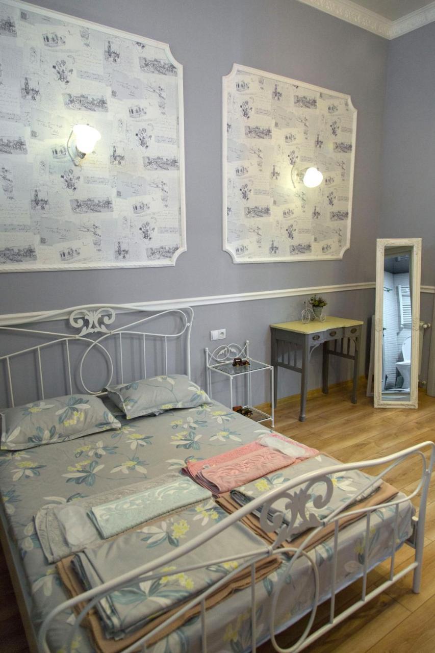 Apartament On Aghmashenebeli 26 Tbilisi Bagian luar foto